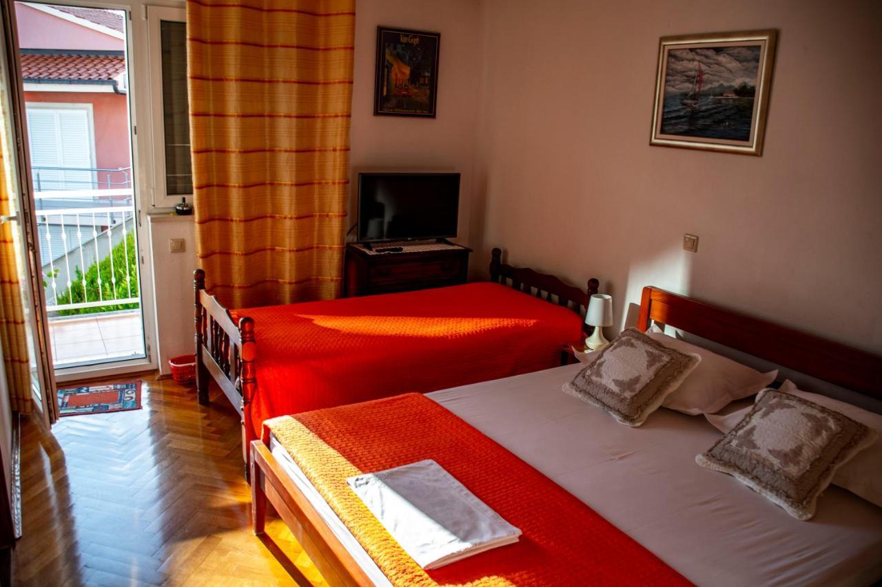 Lile By The Sea, Zavode Apartment Celina